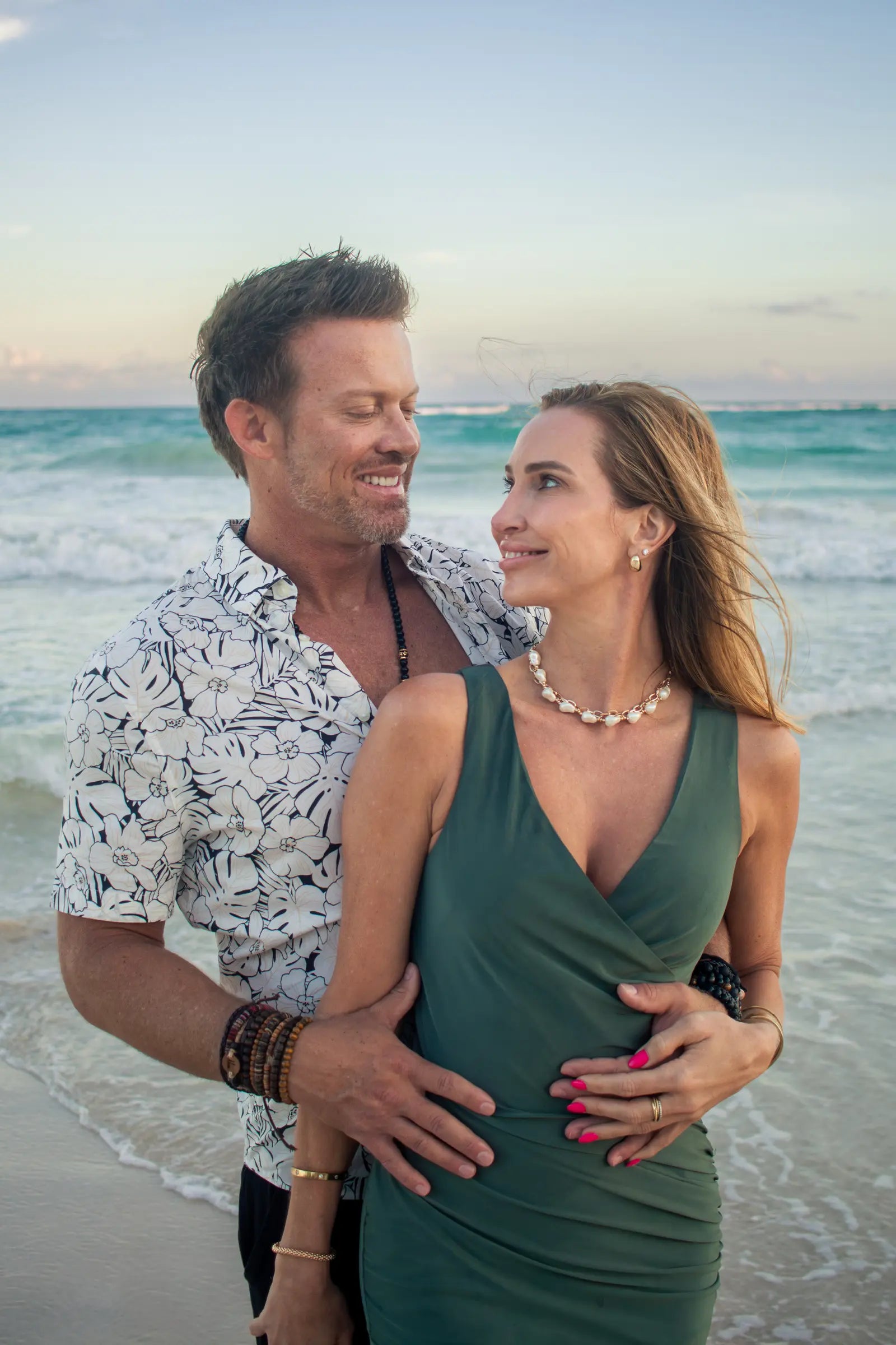 Luxury beach photoshoot for couples in Tulum