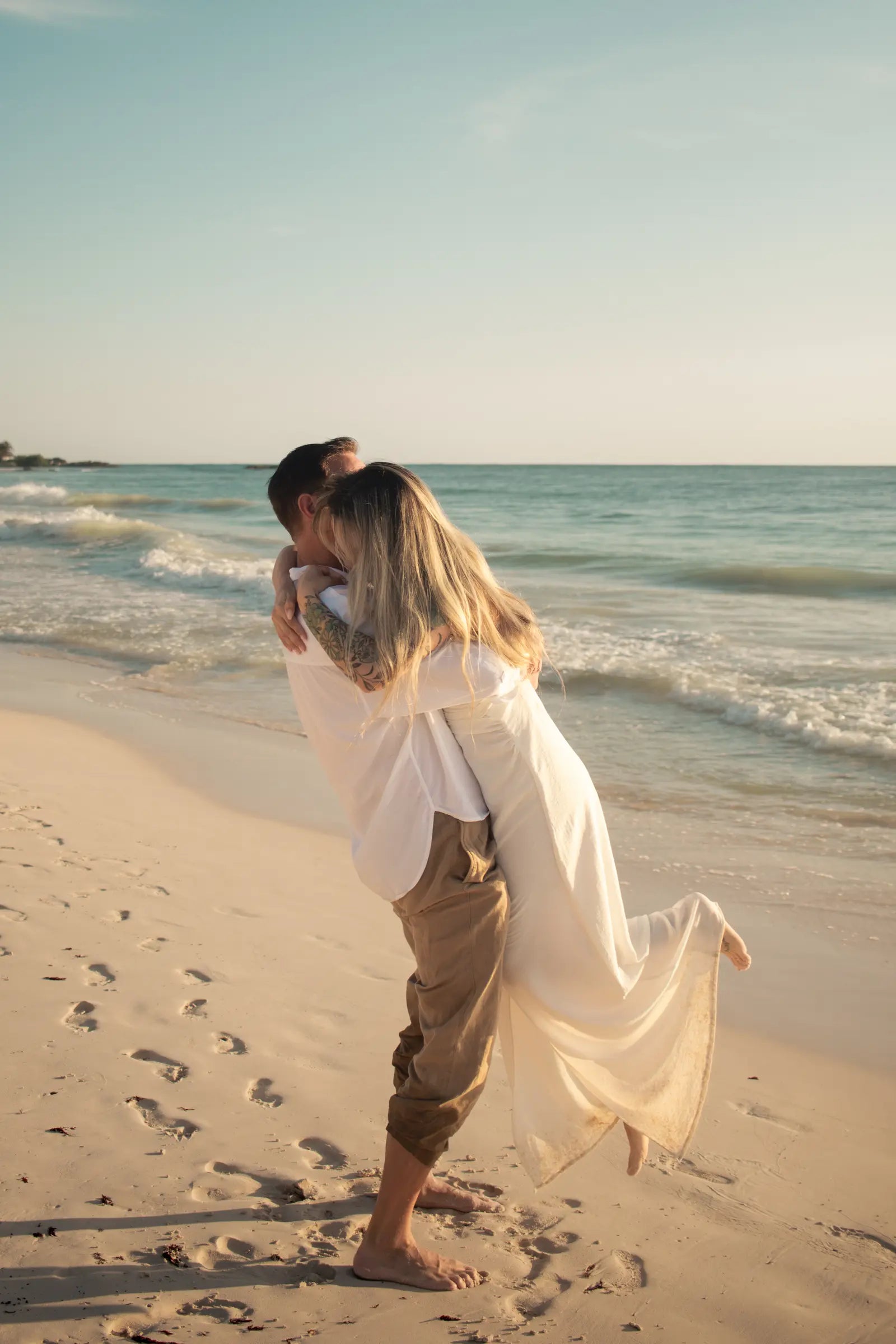 Luxury engagement photoshoot in Tulum for a stylish couple