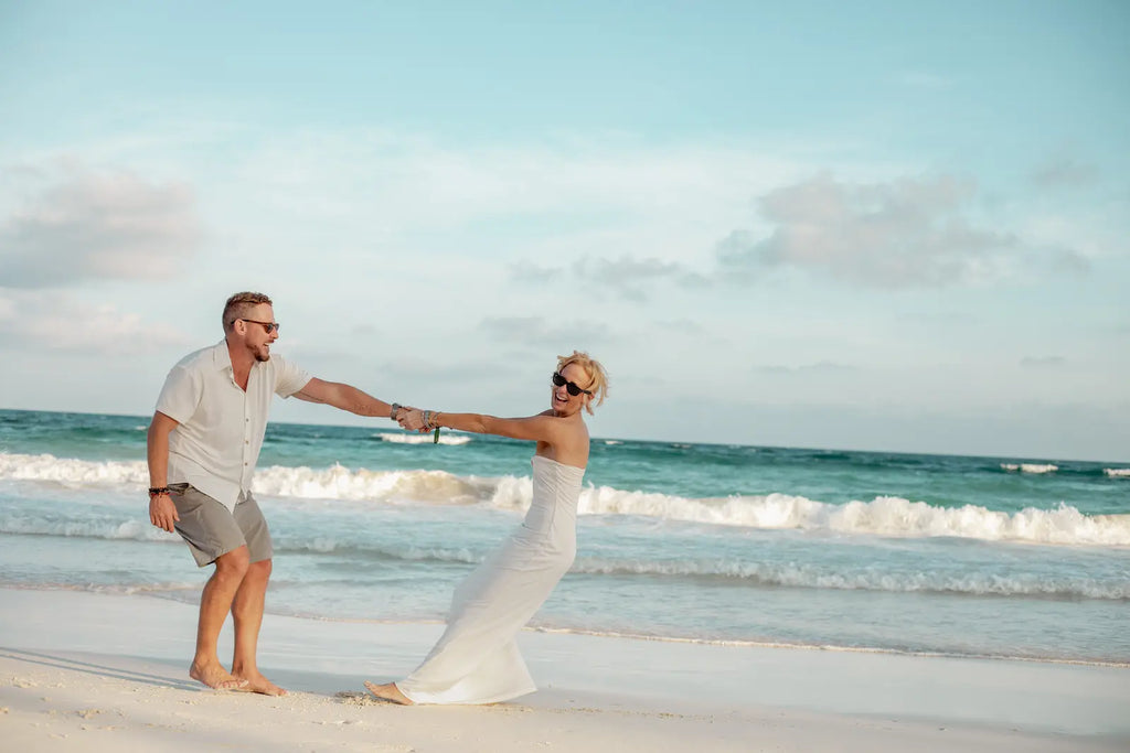 Romantic sunset couple photoshoot experience in Tulum